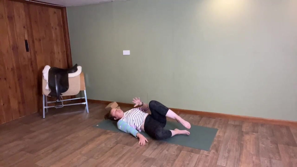 Improve your leg aid & canter seat